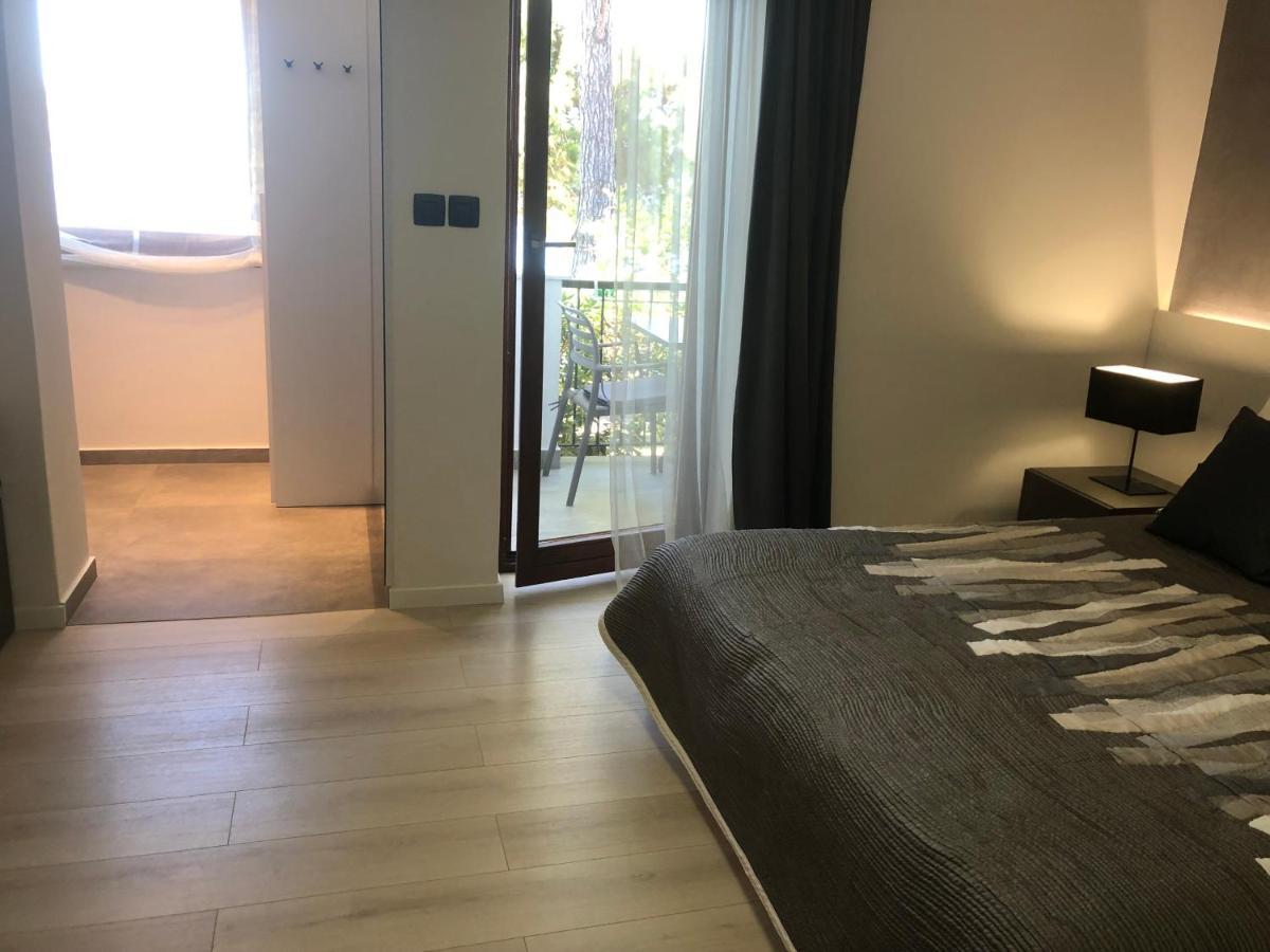 Apartment & Bianca